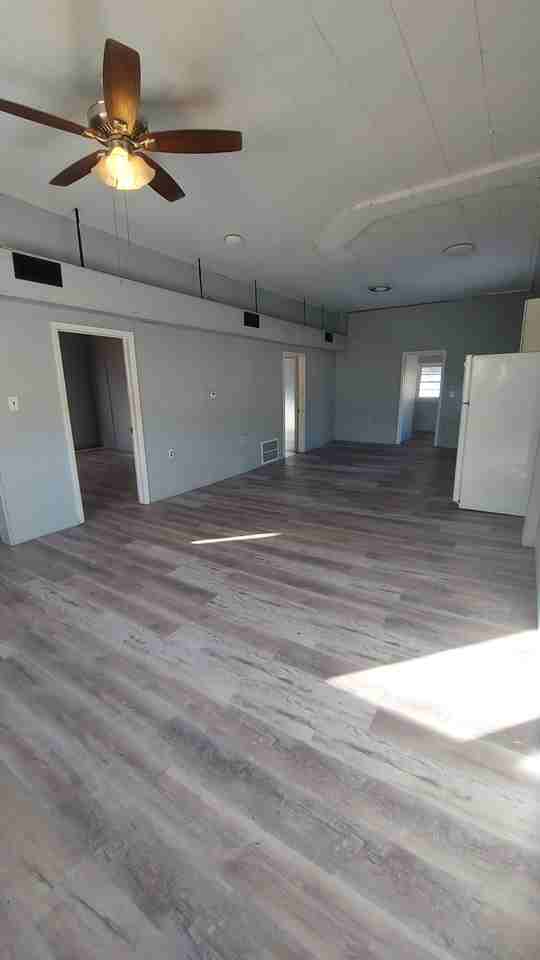 1209 N Clark St #NA - Photo 3 of 10