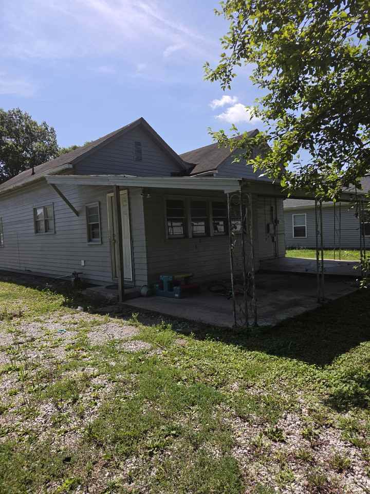 1209 N Clark St #NA - Photo 5 of 10