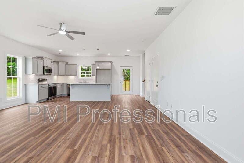 295 Spring St - Photo 5 of 36