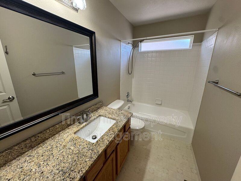 1148 Dream Lake Ct - Photo 7 of 20