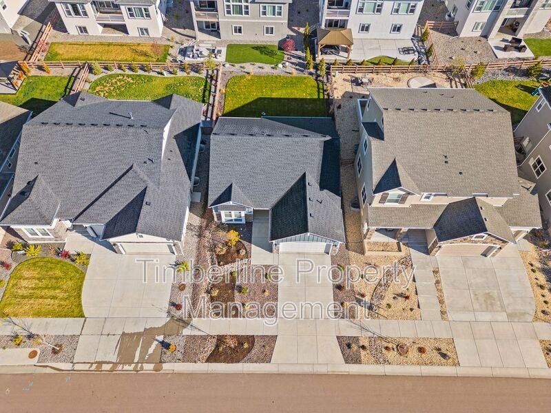 6348 Deco Dr - Photo 2 of 12