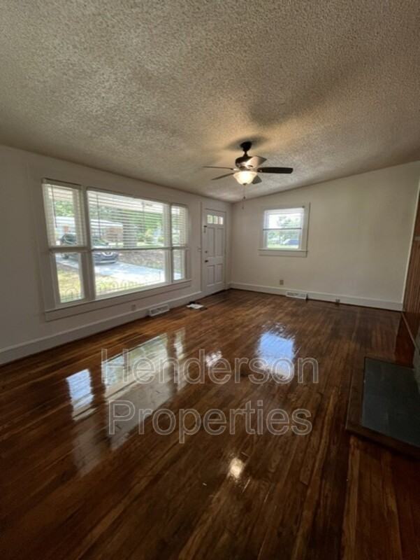 1335 Eastside Ave - Photo 2 of 13