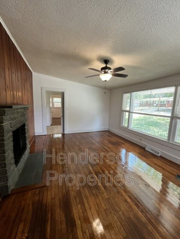 1335 Eastside Ave - Photo 3 of 13