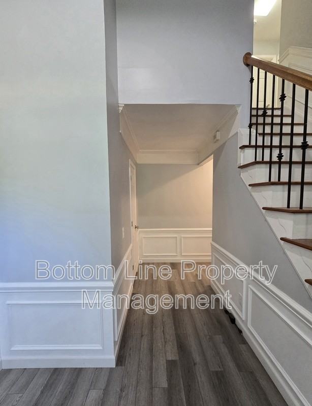 4134 Beauvista Dr - Photo 4 of 14