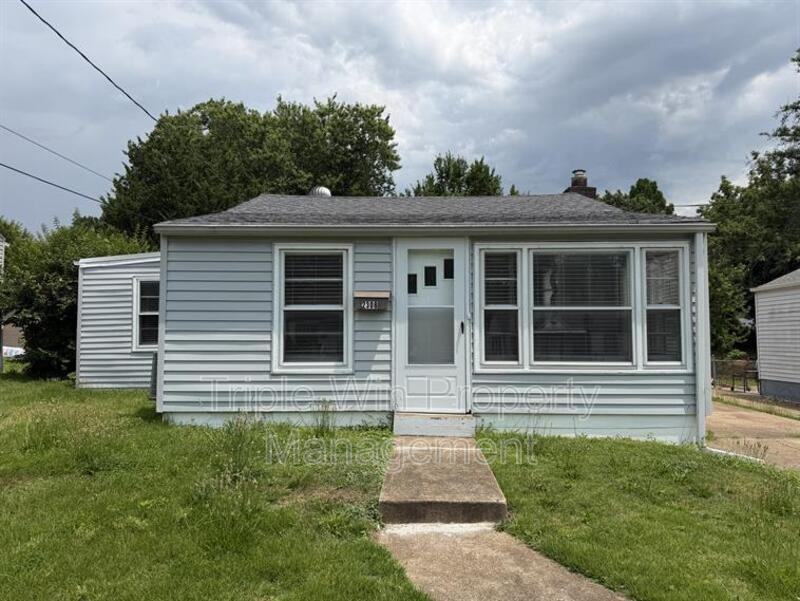 2308 Huntington Ave - Photo 2 of 28