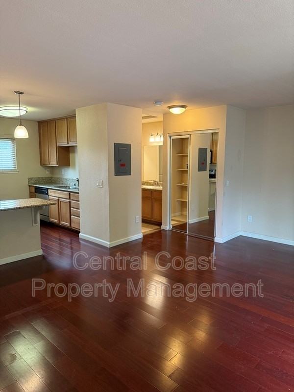 300 Glenwood Cir #290 - Photo 7 of 14