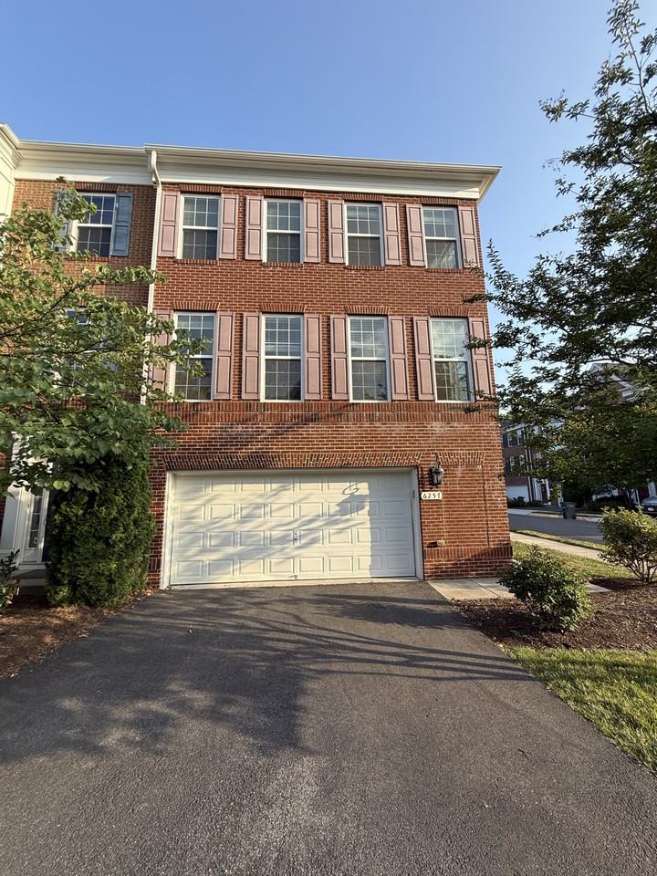 6257 Casdin Dr #6257