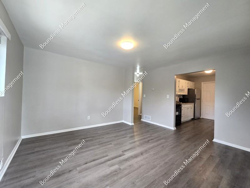 2762 Palm Dr #A - Photo 3 of 13
