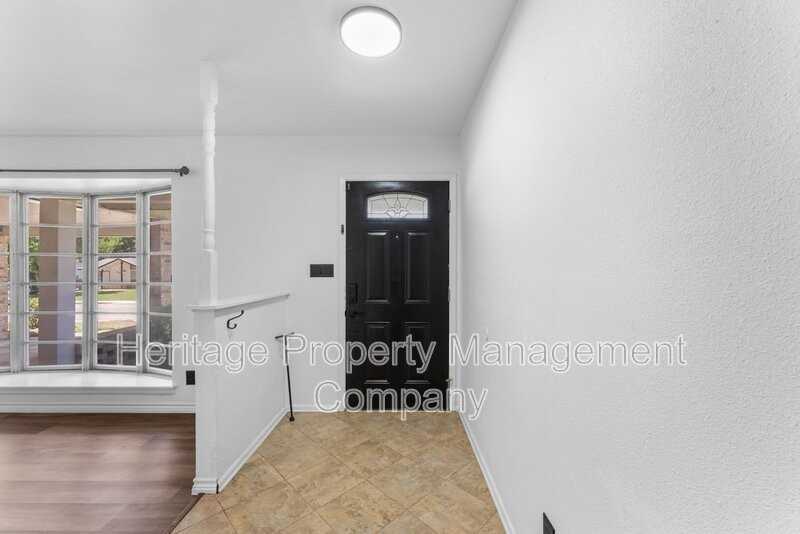 3614 Versailles Dr - Photo 4 of 47