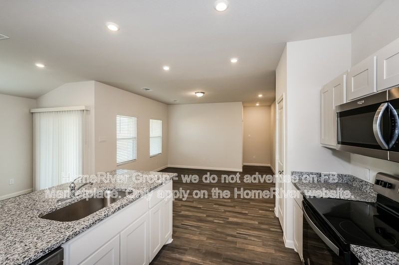 605 Jameson St - Photo 6 of 21