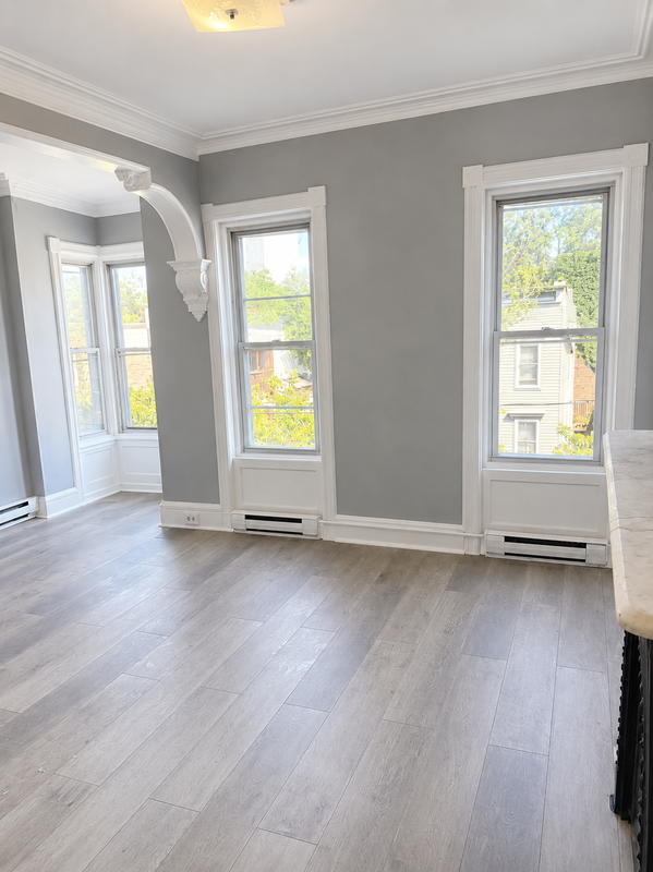 127 Dove St - Photo 5 of 10