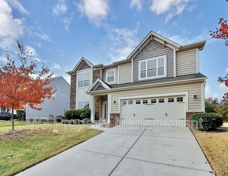 15111 Brannock Hills Dr - Photo 2 of 29