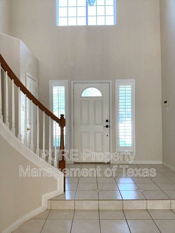 2302 Barnett Dr - Photo 5 of 42