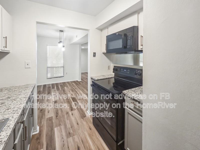 4906 Sardis Rd #G - Photo 4 of 20