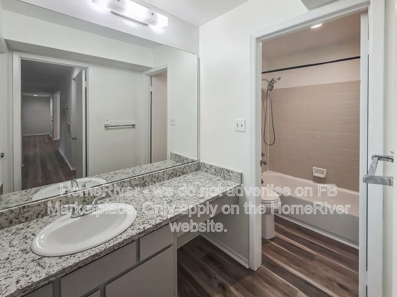 4906 Sardis Rd #G - Photo 7 of 20