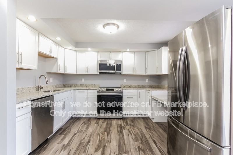11280 Oldfield Dr - Photo 6 of 17