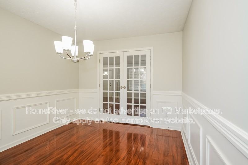 8446 Coppel Ln - Photo 4 of 17