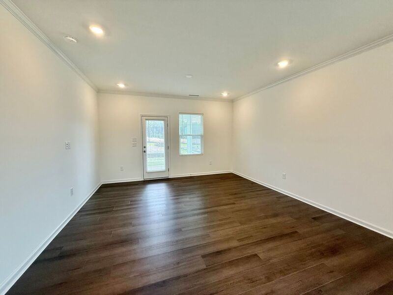 3111 Allamore Dr - Photo 7 of 28