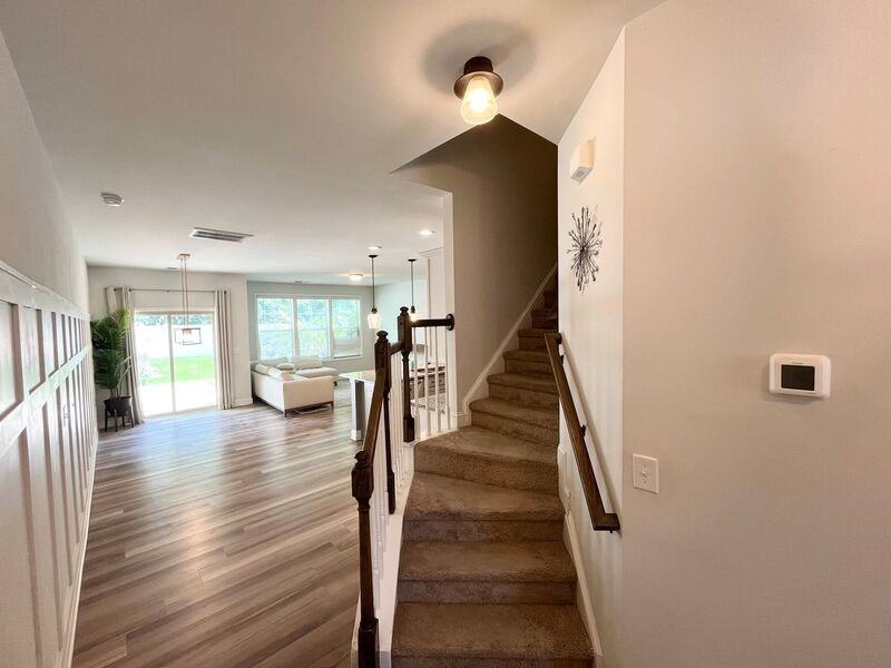 1005 Longitude Dr - Photo 3 of 26