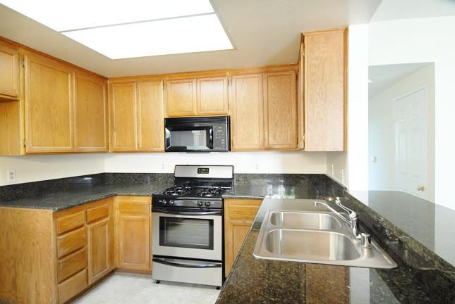 370 Pioneer Dr #NA - Photo 6 of 6