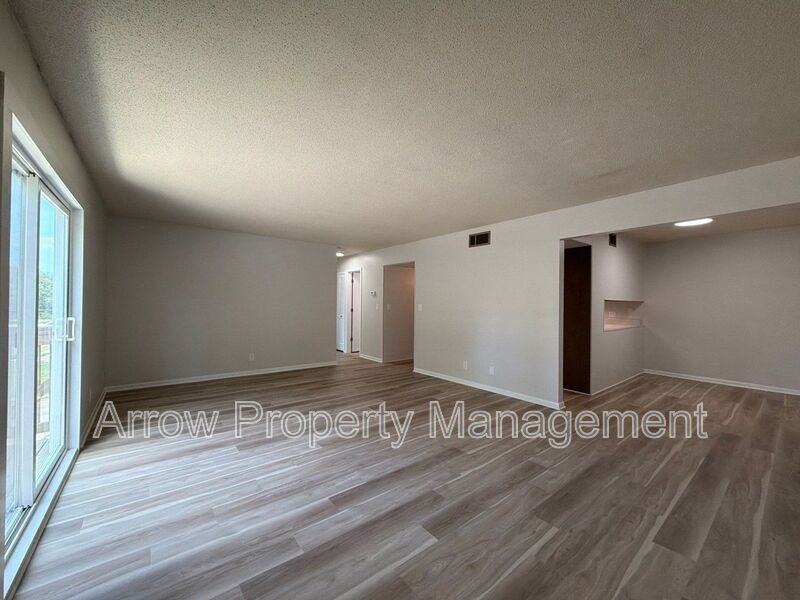 515 N 13th St - Photo 5 of 11