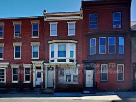 featured image of 1107 N 2nd St #4