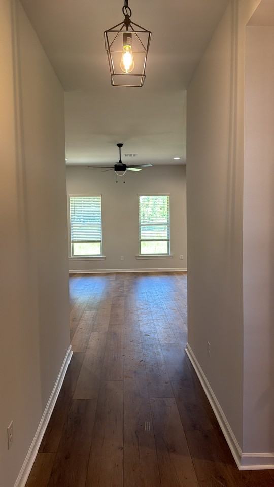 112 Magnolia Pointe Cir - Photo 2 of 8