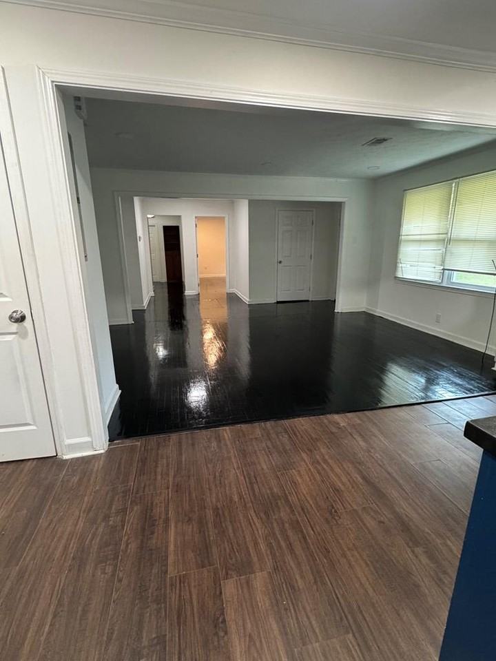 7380 Macon Rd #MAIN - Photo 4 of 10