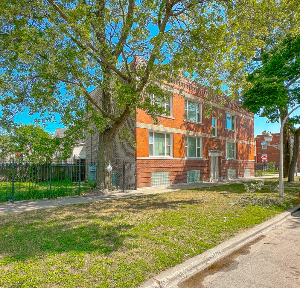3436 W Huron St #2W - Photo 3 of 16