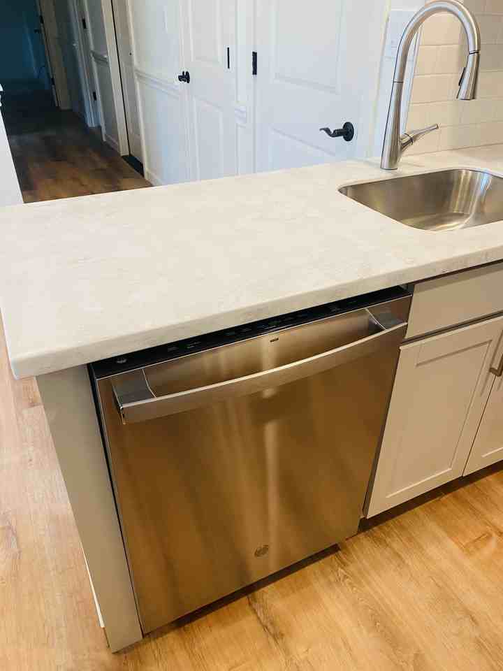 12904 Eagle Dr #B - Photo 6 of 24