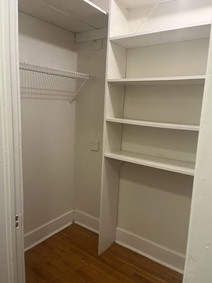 317 City Park Ave #2D - Photo 3 of 5