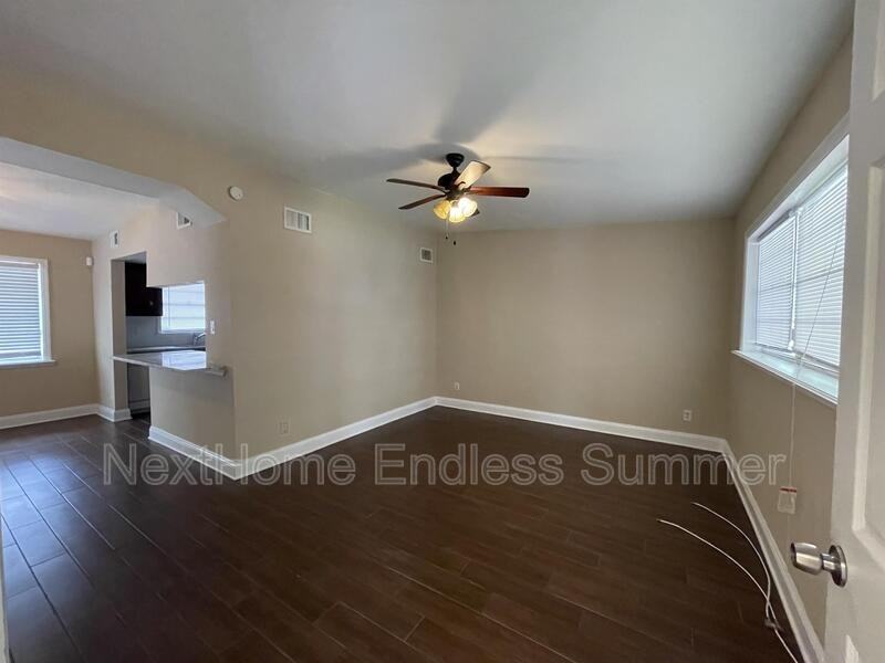 2226 Leon Rd - Photo 3 of 11