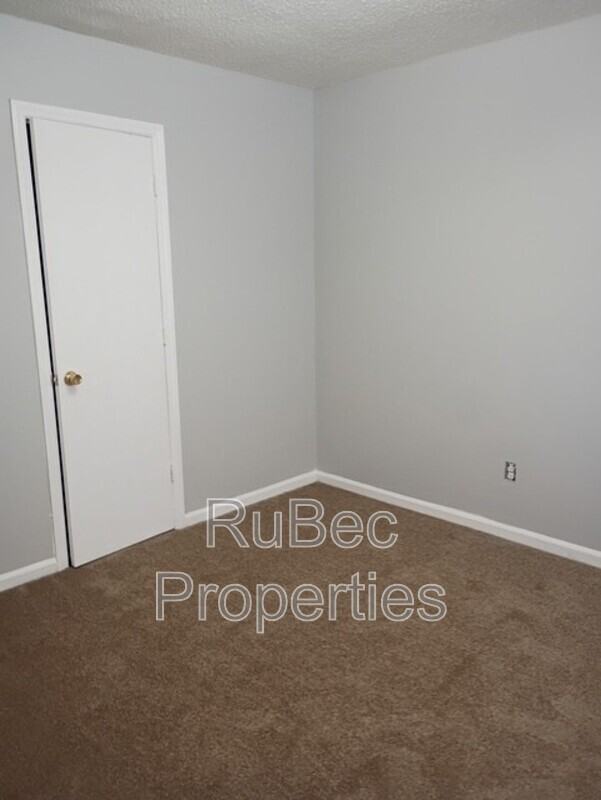458 S Weldon St - Photo 7 of 11