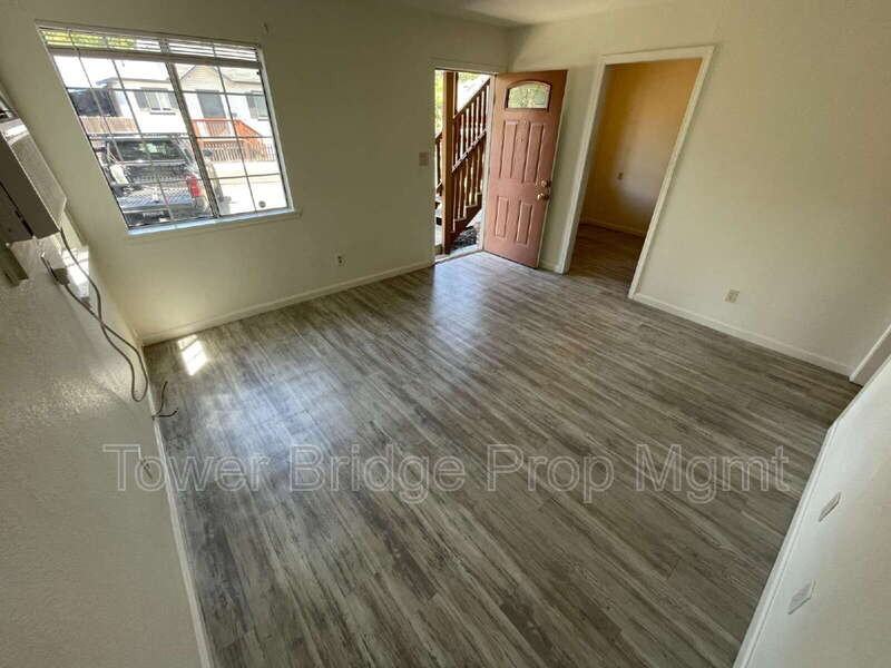 2701 San Fernando Way #2 - Photo 3 of 32