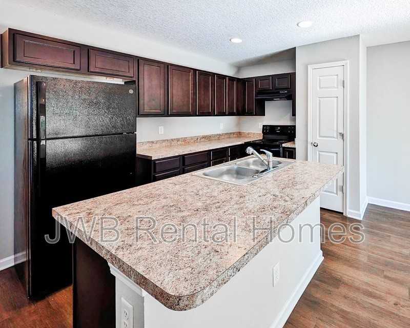 1291 Neva St - Photo 2 of 12