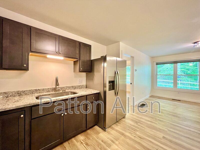 121 Justus Acres Dr #A - Photo 5 of 18