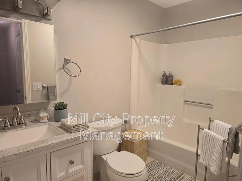 1 Northbrook Dr #106 - Photo 7 of 8