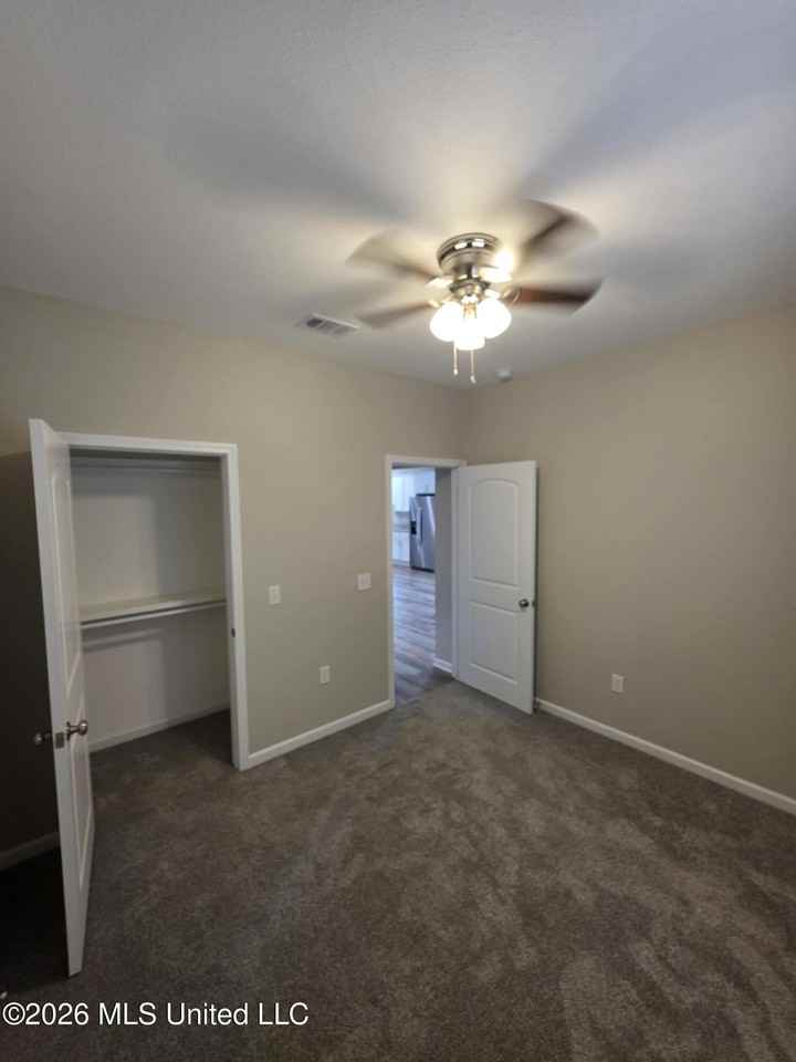 117 Ridge Ln - Photo 4 of 17