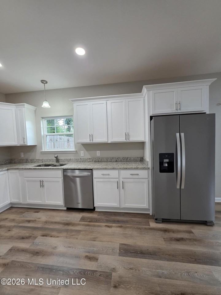 117 Ridge Ln - Photo 5 of 17