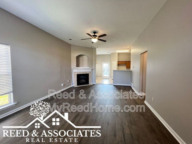 4824 Pine Forrest Dr - Photo 3 of 16