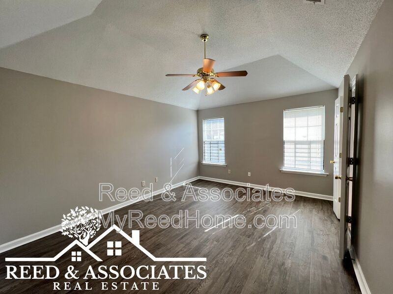 4824 Pine Forrest Dr - Photo 7 of 16