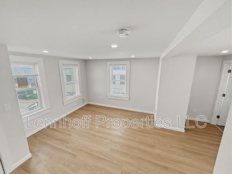 25 Hilton St - Photo 4 of 7