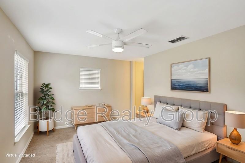 735 Siena Palm Dr - Photo 4 of 50