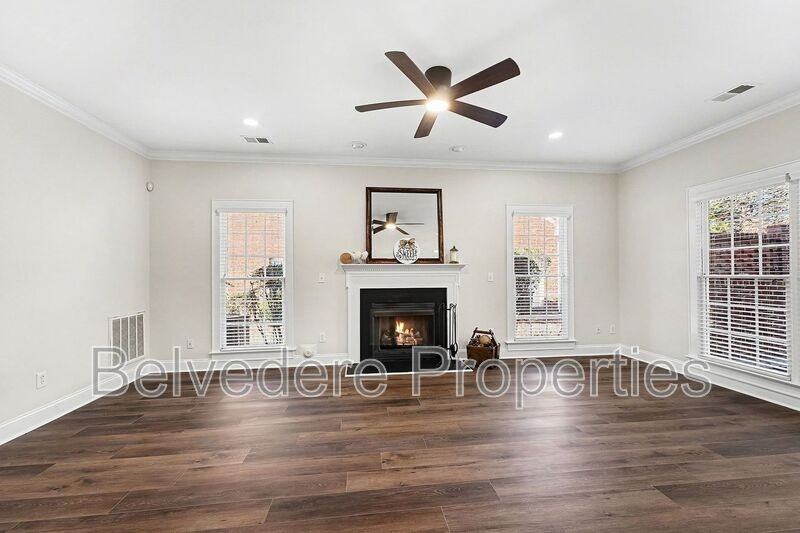 5409 Ridingate Ct - Photo 4 of 19