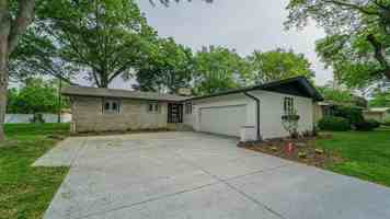 featured image of 1411 Kraft Dr
