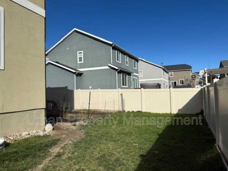 7013 W Harvest Skies Ct - Photo 6 of 28