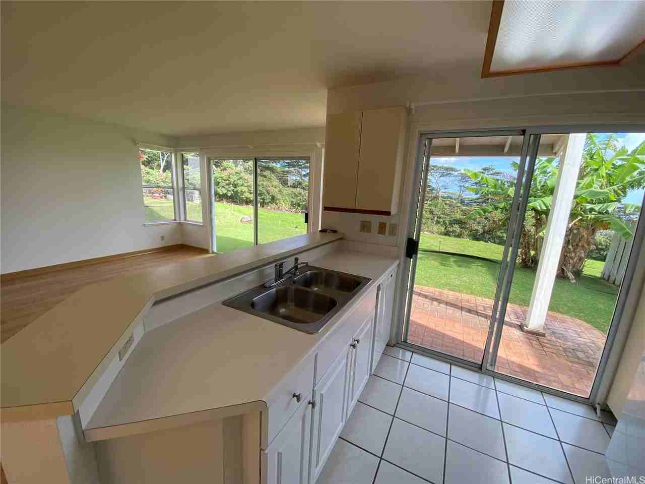 98-1961 Kaahumanu St #40 - Photo 2 of 21
