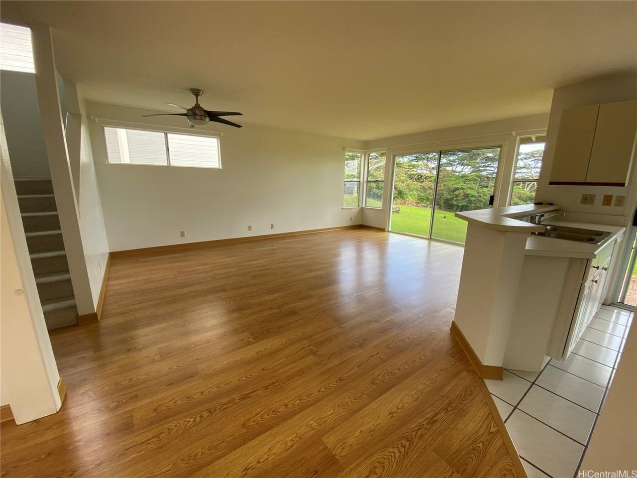 98-1961 Kaahumanu St #40 - Photo 3 of 21