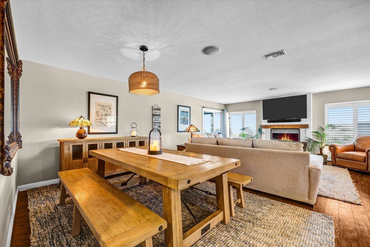 134 Avenida Presidio - Photo 3 of 11