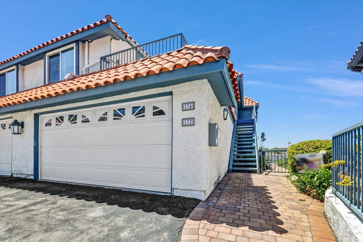 134 Avenida Presidio - Photo 4 of 11